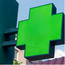 Ecran LED de fațadă Xsmart „Cruce”, unilateral, gata de utilizare (0,64 × 0,64 m, P3)